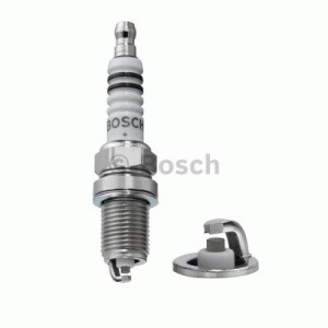 BOSCH Nickel Zündkerze 0242229798