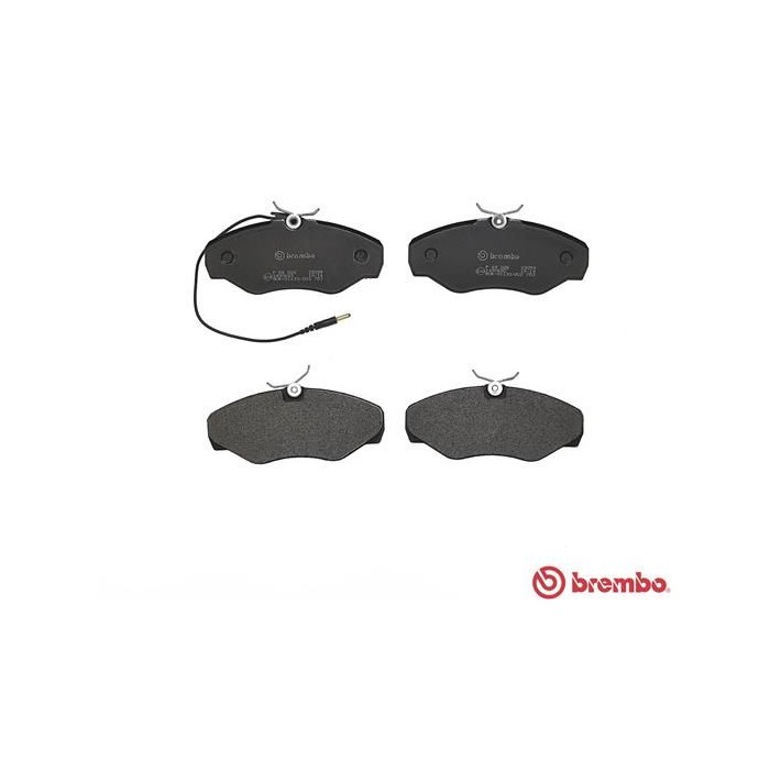 BREMBO Bremsbelagsatz, Scheibenbremse P68026
